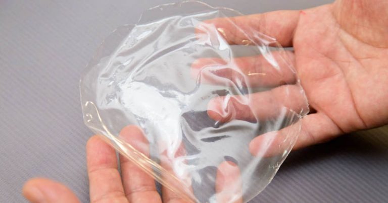 Conheça as problemáticas envolvendo o plástico biodegradável